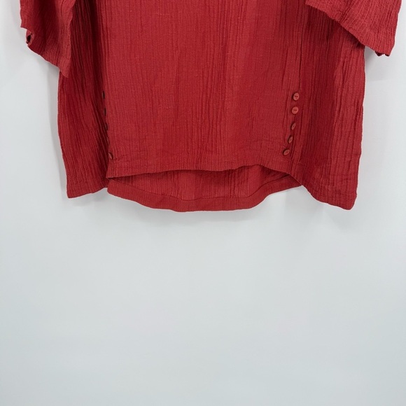 SOFT SURROUNDINGS Tunic Top Size 1X Gauze Textured Buttons Rust Red 3/4 Sleeve - Picture 3 of 9